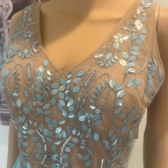 Gianni Bini- Kayla Beaded Dress, Size 6 - Picture 2 of 10